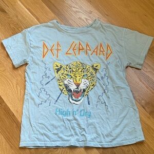 Women's Short Sleeve Tee - Light Blue